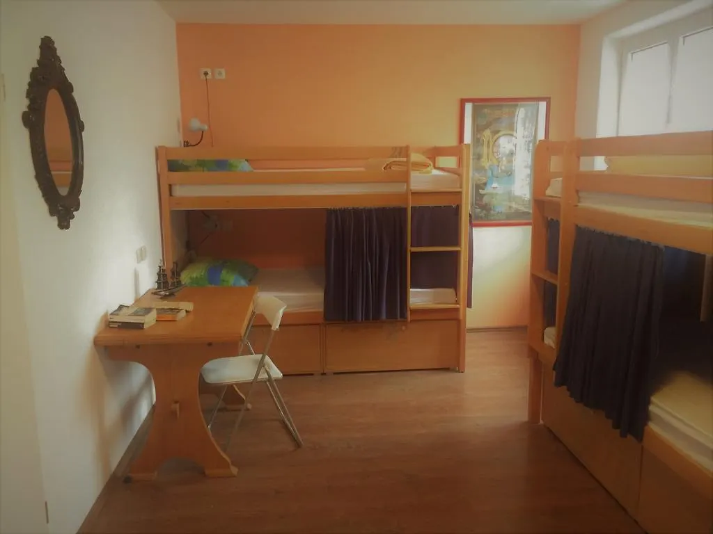Hostel Marina Trogir 0*,