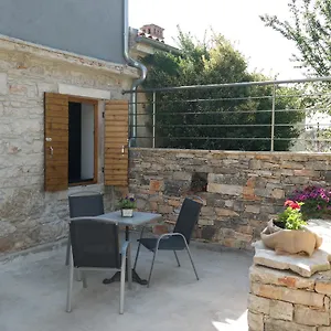 Hedona Appartamento Pola