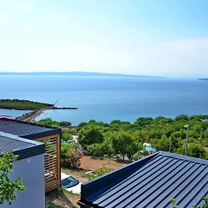 Mobile Homes Camp 2*, Кленовица Хорватия