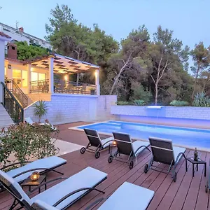 Apartament Fani - In, Trogir